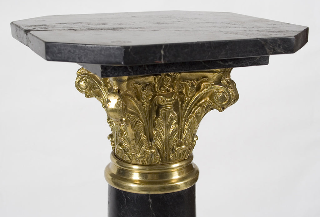 <b>FRENCH TWISTING MARBLE COLUMN WITH GILT BRONZE CAP</b><br> 20TH CENTURY</br>