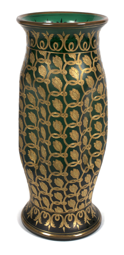<b>GLASS VASE</b><br>VASE WITH APPLIED GILT DECORATION, EARLY 20TH CENTURY</br>